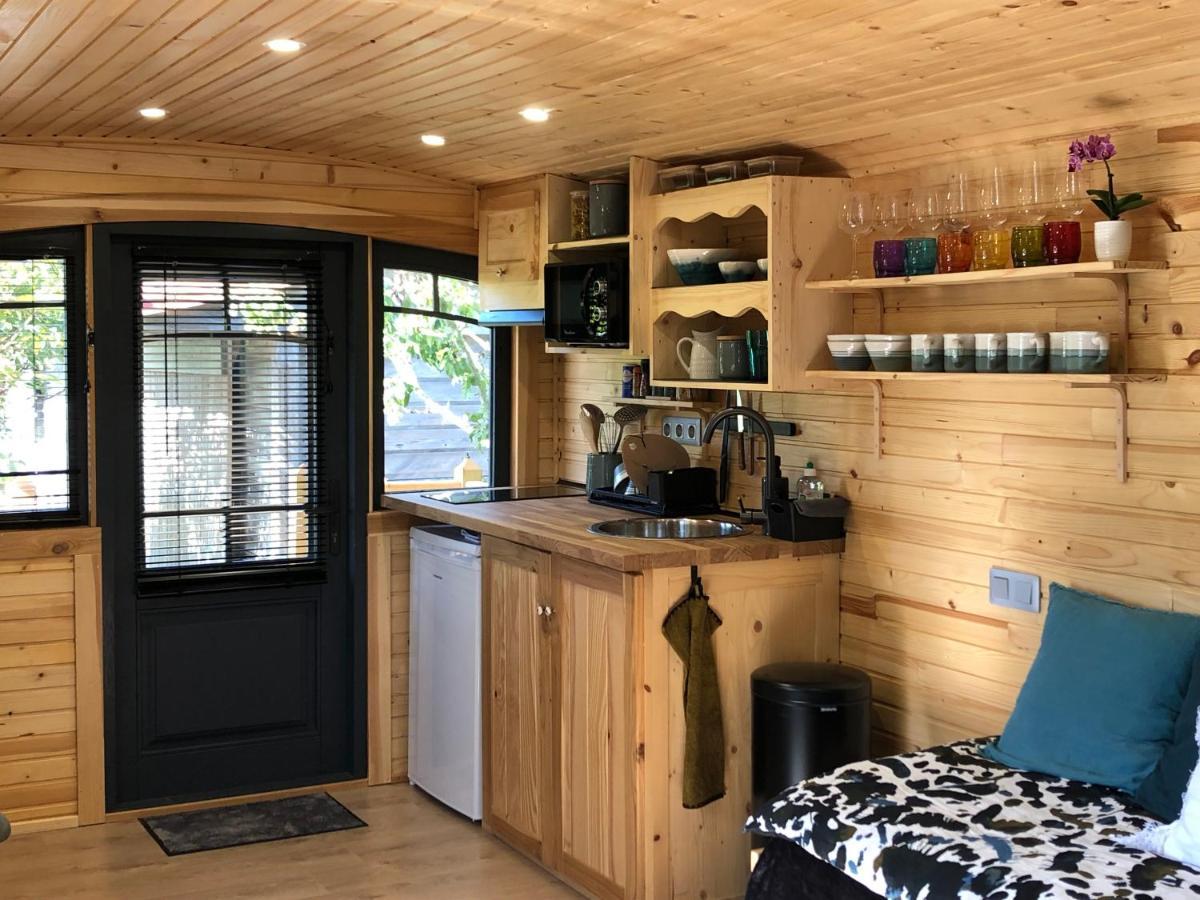 Roulotte Gites O Bien-Etre Massage Spa Sejour Bien-Etre En Hebergement Insolite Roulotte Karantez Ou En Gites Melon Ou Yock A 800 M Des Plages Maison D'Hote Drogou Porspoder Esterno foto