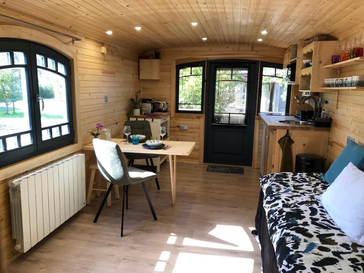 Roulotte Gites O Bien-Etre Massage Spa Sejour Bien-Etre En Hebergement Insolite Roulotte Karantez Ou En Gites Melon Ou Yock A 800 M Des Plages Maison D'Hote Drogou Porspoder Esterno foto