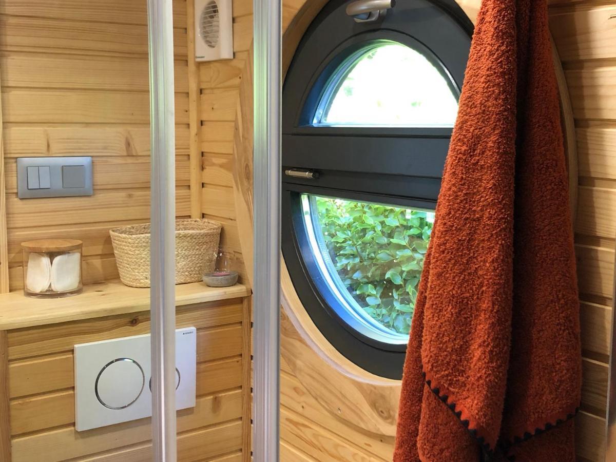 Roulotte Gites O Bien-Etre Massage Spa Sejour Bien-Etre En Hebergement Insolite Roulotte Karantez Ou En Gites Melon Ou Yock A 800 M Des Plages Maison D'Hote Drogou Porspoder Esterno foto