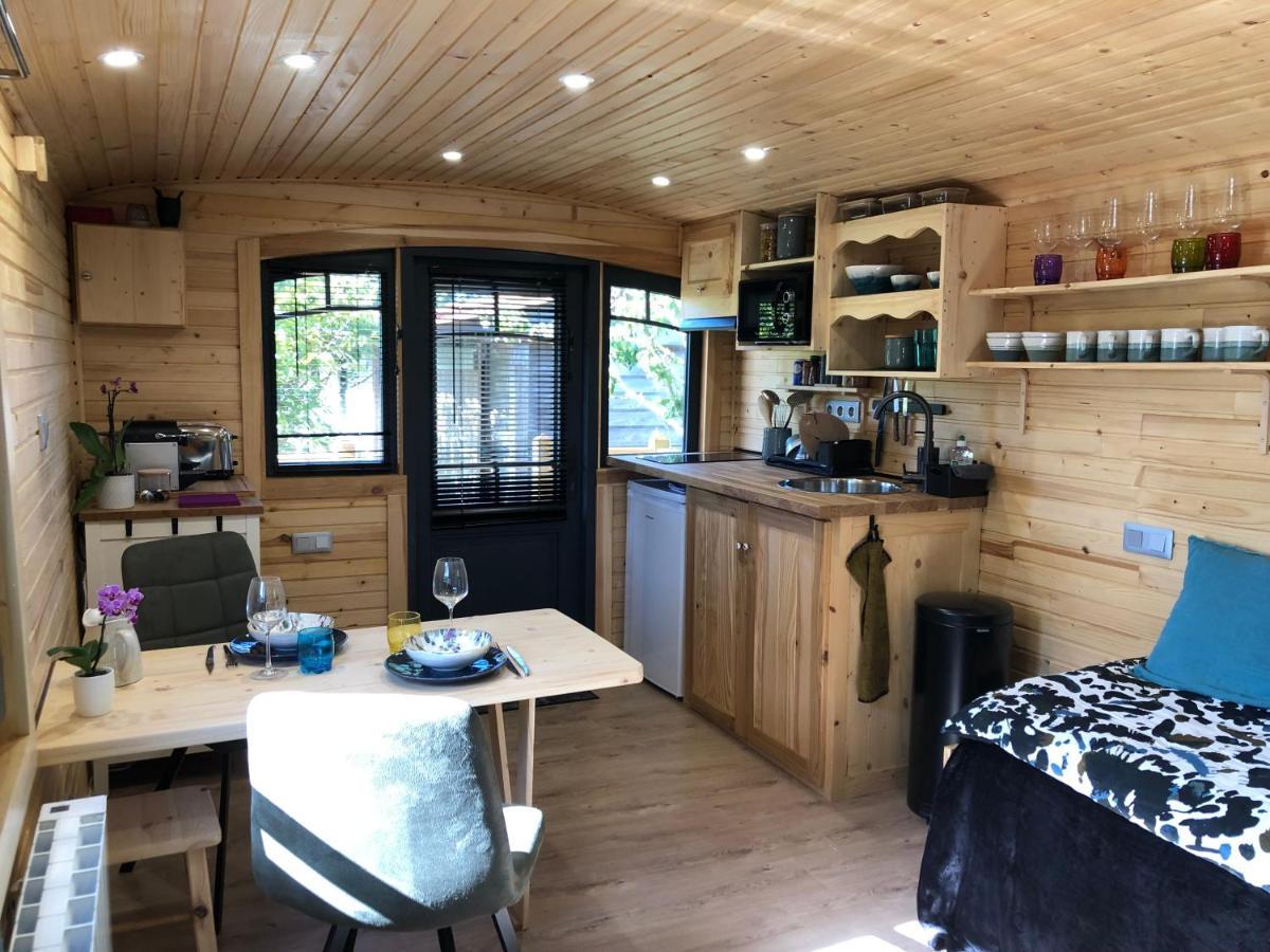 Roulotte Gites O Bien-Etre Massage Spa Sejour Bien-Etre En Hebergement Insolite Roulotte Karantez Ou En Gites Melon Ou Yock A 800 M Des Plages Maison D'Hote Drogou Porspoder Esterno foto