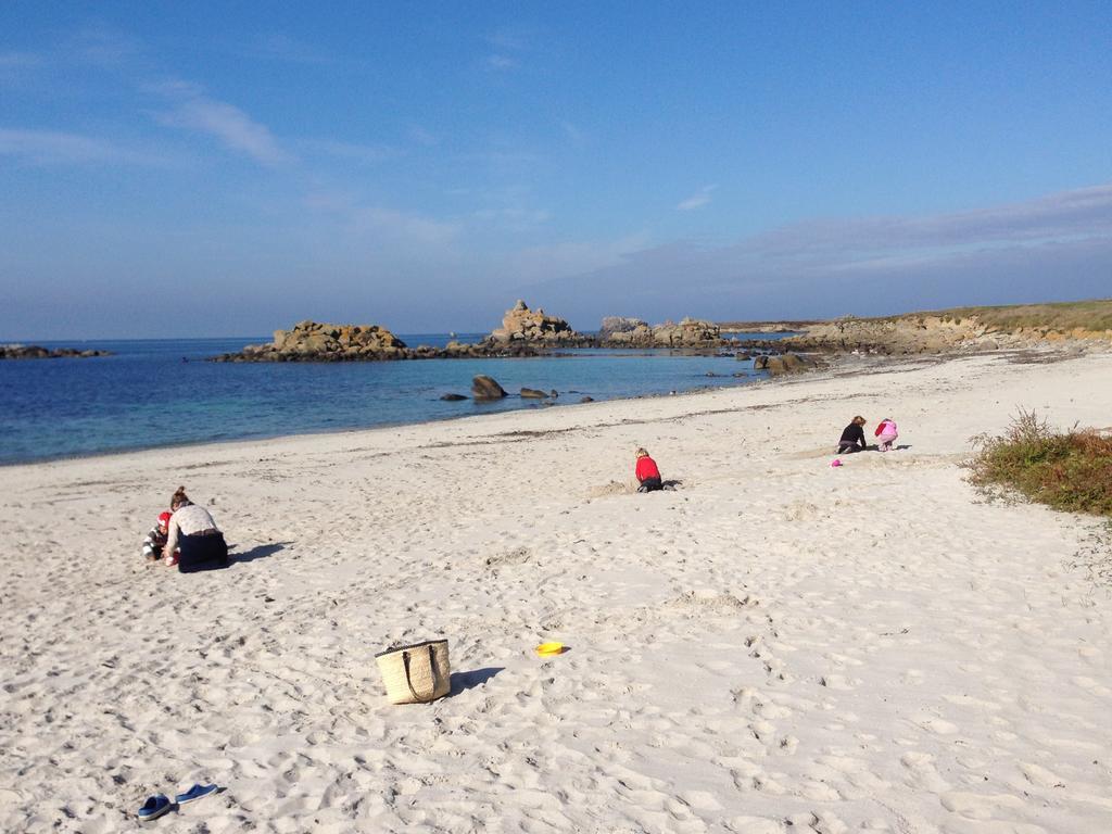 Roulotte Gites O Bien-Etre Massage Spa Sejour Bien-Etre En Hebergement Insolite Roulotte Karantez Ou En Gites Melon Ou Yock A 800 M Des Plages Maison D'Hote Drogou Porspoder Camera foto